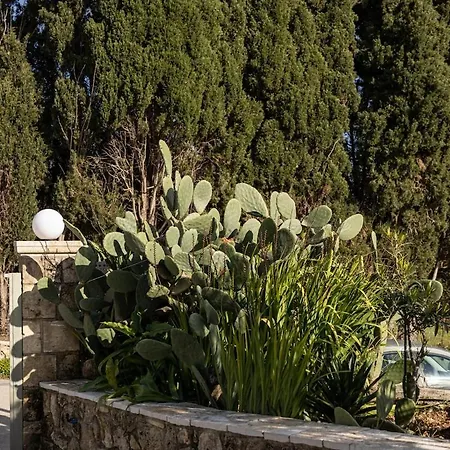 Villa Casa Renta Metaxáta