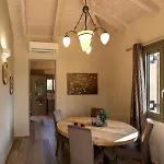 Casa Renta Metaxáta